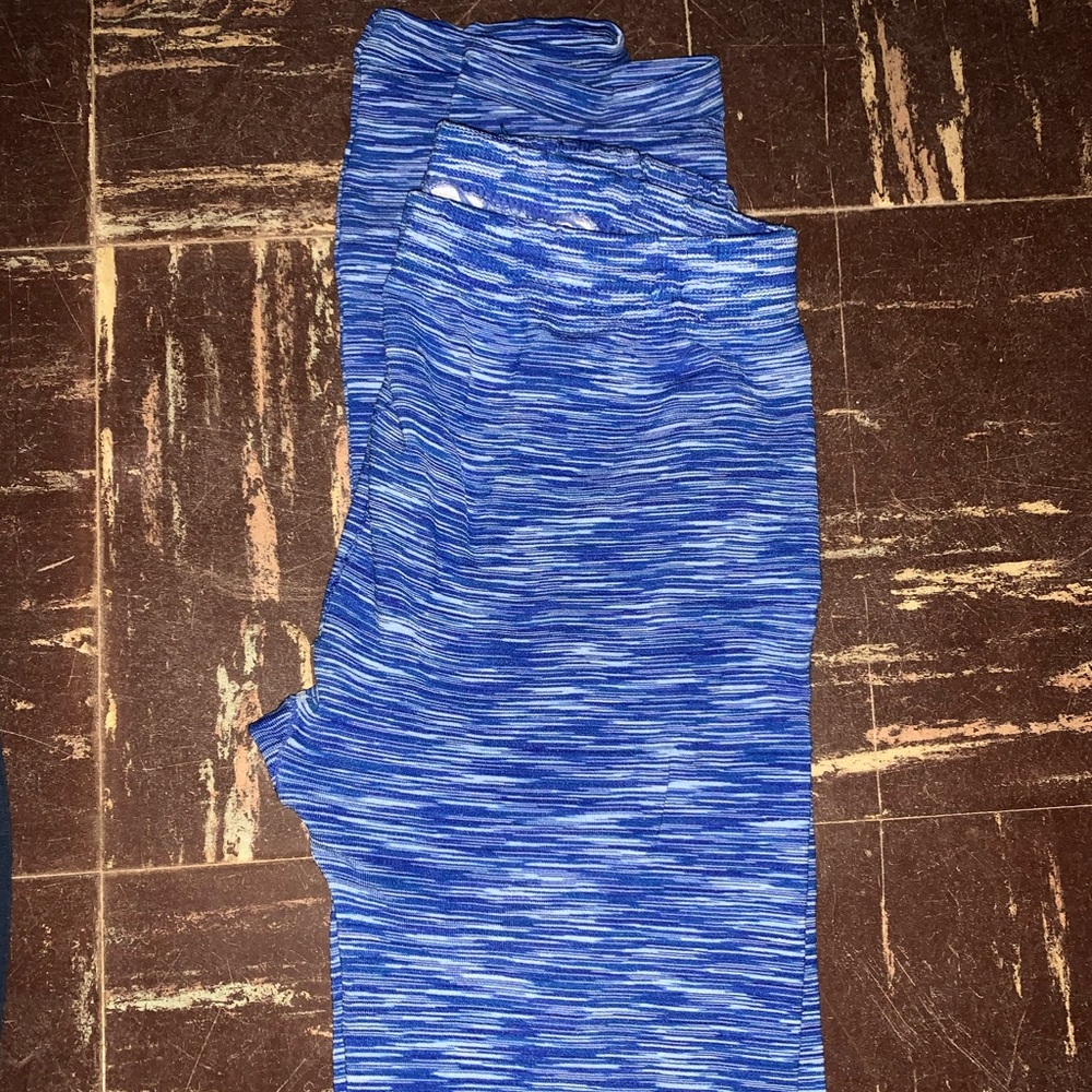 2 Pairs of leggings